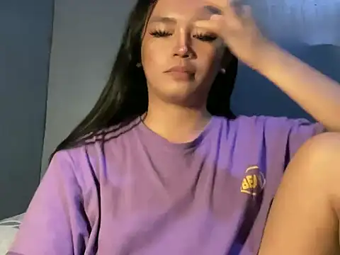 claudia_johnson (T young) - PRIVATE IS THE BEST WAY TO SEE ME CUM !