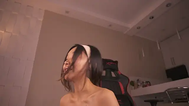 rem_esme (F young) - :heart:For good Vibes:heart: