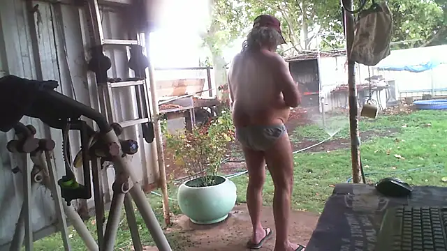 herbie010666 (M mature) - NAKED