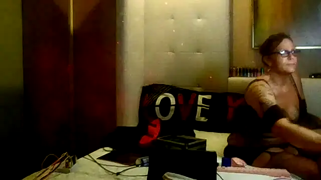 SparklesB1tch webcam