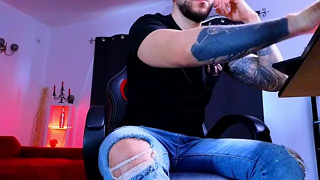 mightyaaron66 (M young) - 𖤐🔥 parTy Time ,House parTy  !  💨𖤐