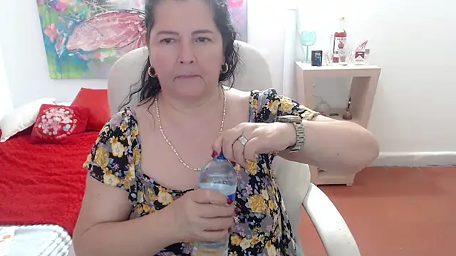leonela_69 webcam