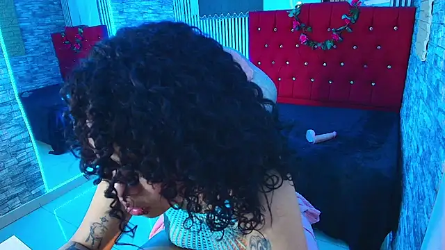 mia_hernnandez webcam