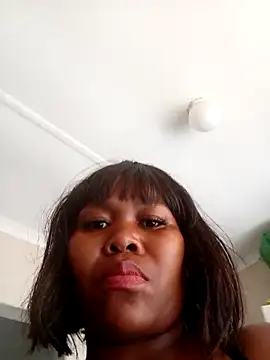 SweetieQueen1 webcam