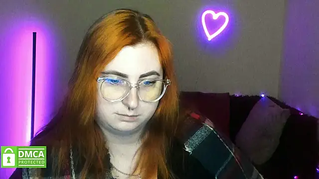 Alicia_love00 webcam