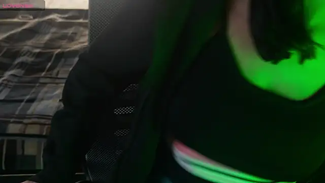 Misha-Malhotra webcam