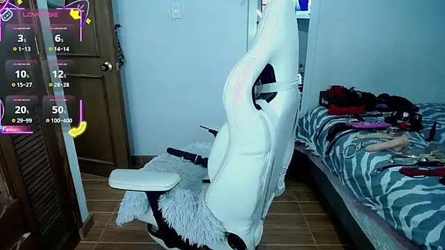 Ariadna_bondmaid webcam