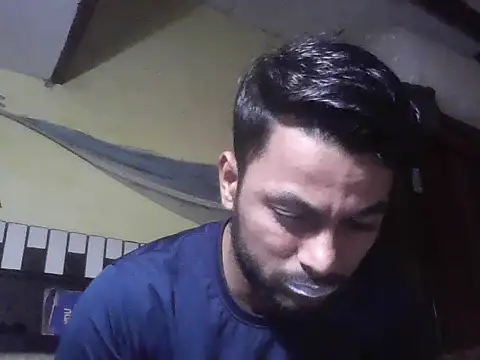 Stubborndesiboy webcam