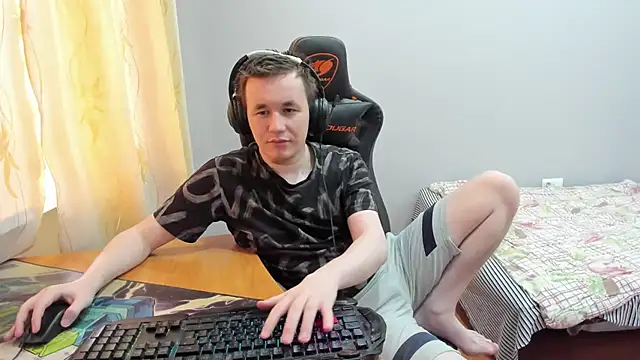 iliaskrislove webcam