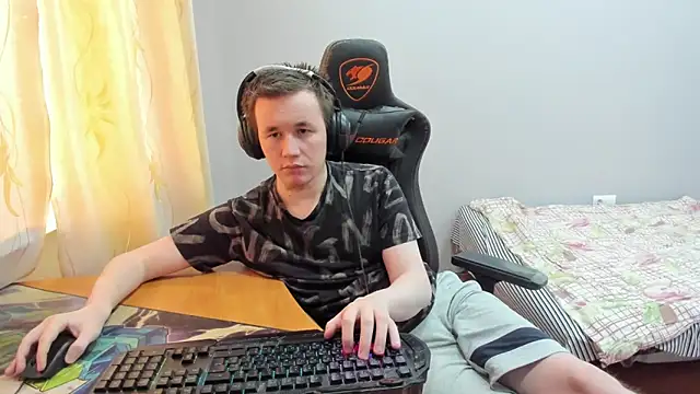 iliaskrislove webcam