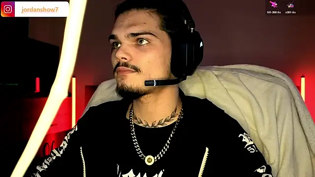 JordanShow webcam