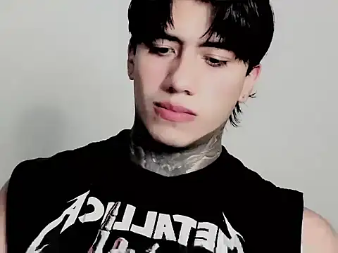 alex_bdsmz - Alex_bdsmz's free webcam - UK Sex Cams