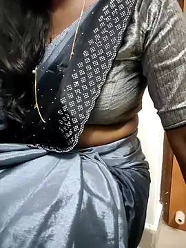 Tamilmallu-duskygirl03