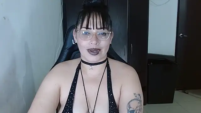 natashasmithe webcam