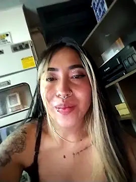 _manuveelez - _ManuVeelez's free webcam