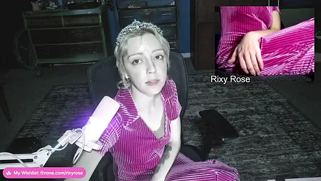 Trixyrose webcam