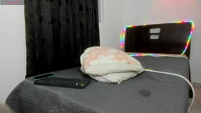 abigail_monore_ webcam