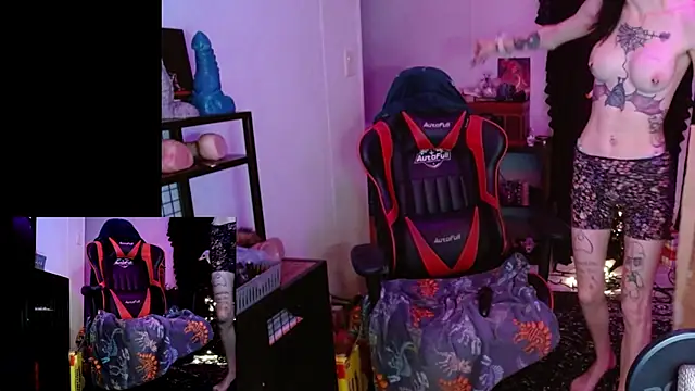 alicewonder09 webcam