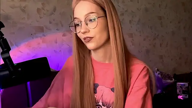 Midnight_Secret webcam