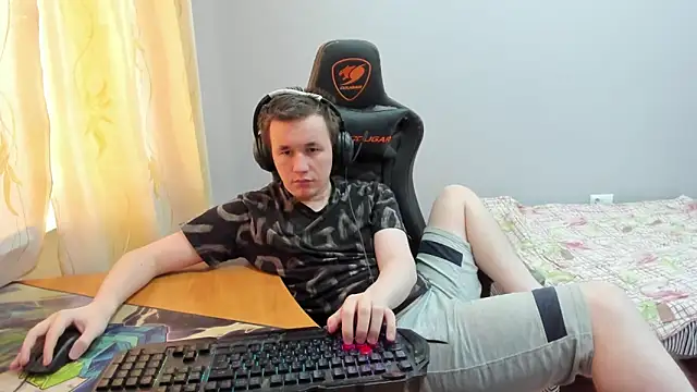 iliaskrislove webcam