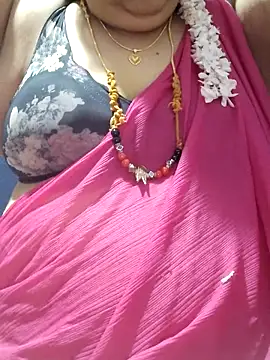 tamilthanushri webcam