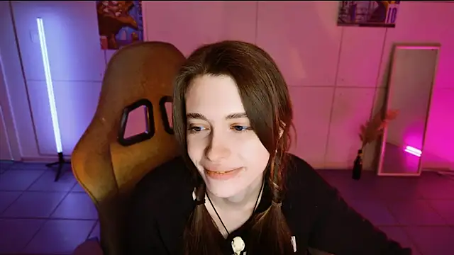 Yoka_paradoXXX webcam