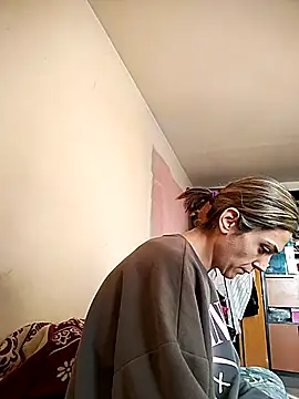 Webcam Model (SheTheDeeevil)  is live.Free join now!