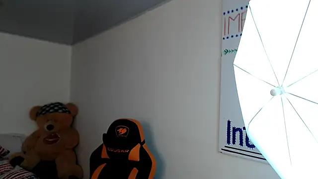 KRISTAL__JACKSON webcam