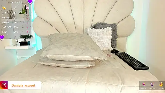 Danielaangelina webcam