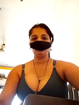 Love_Foreverr12 webcam