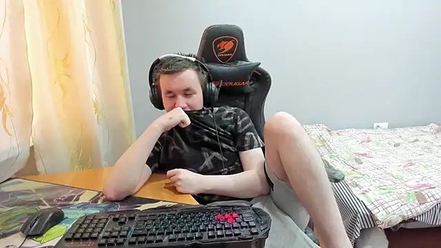 iliaskrislove webcam