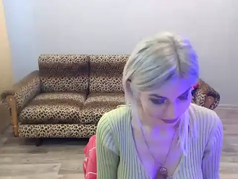 SexyBeatriice webcam
