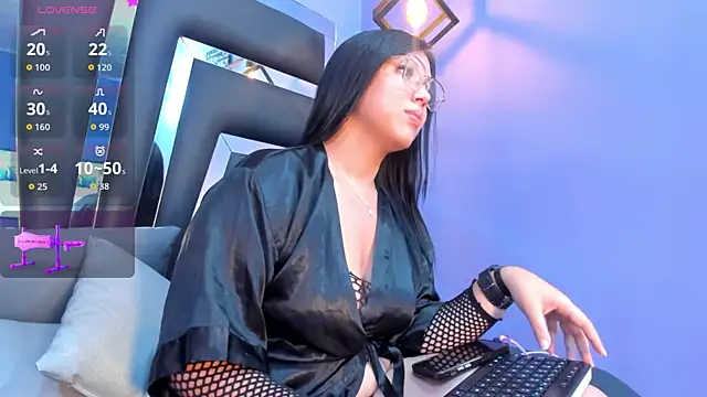 Emma_HotLatina webcam