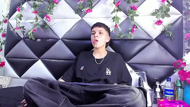 Megan_Thompson_ webcam