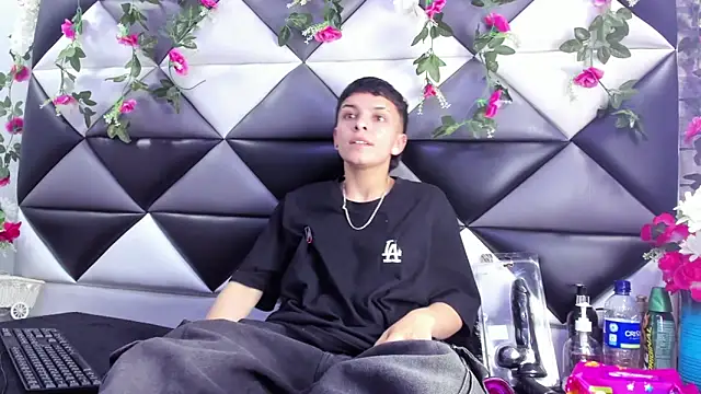 Megan_Thompson_ webcam