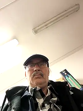 loverboyxxx69 webcam