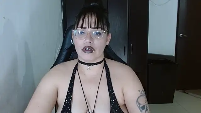 natashasmithe webcam