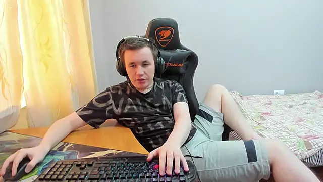 iliaskrislove webcam