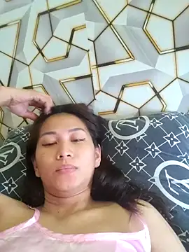 Webcam Model (Mry_18xx)  is live.Free join now!