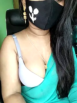 idhika-paul (F young) - Nude