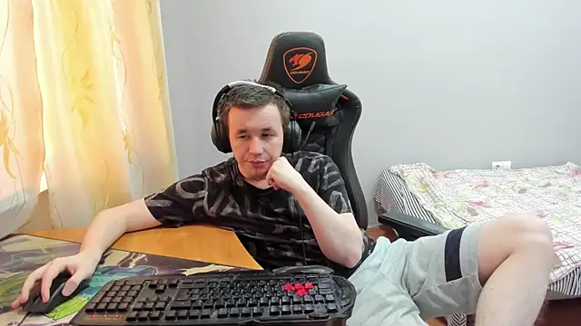 iliaskrislove webcam