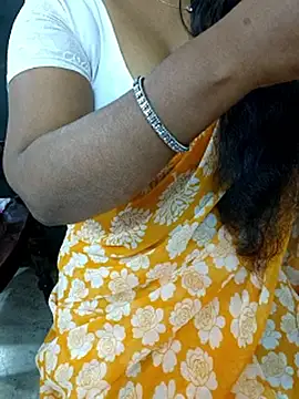 Webcam Model (Nikitha_telugu)  is live.Free join now!