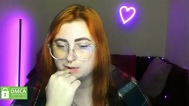 Alicia_love00 webcam