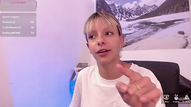 peyton_golden1 webcam