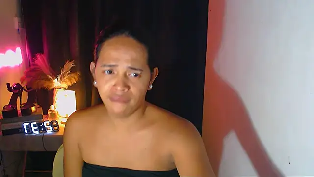 Lorainnelustts webcam