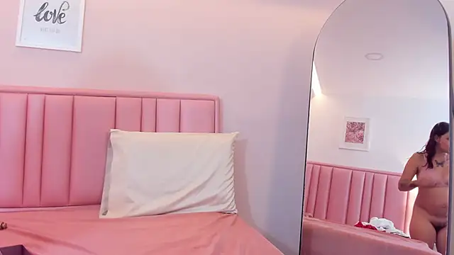 mariana_pregnant_ webcam