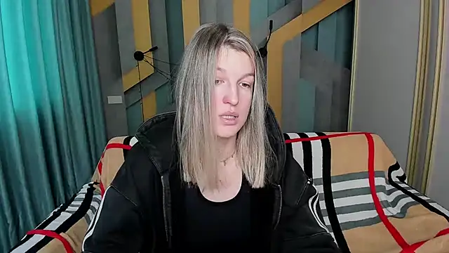 emilywalkeri - EmilyWalkeri's free webcam - UK Sex Cams