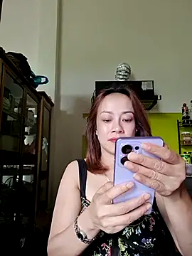 Baby-bigboobs20 webcam