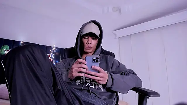 michael_vidal webcam