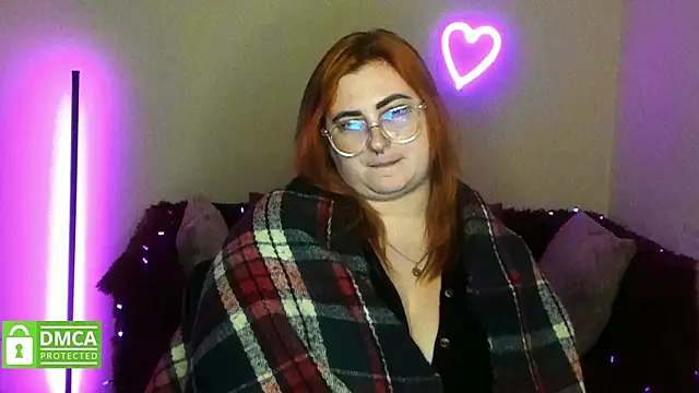 Alicia_love00 webcam